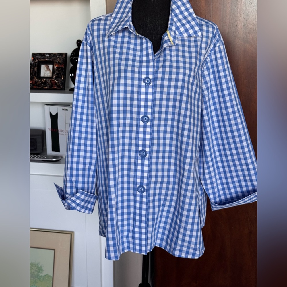 FoxCroft Blue and‎ White Gingham Button Shirt